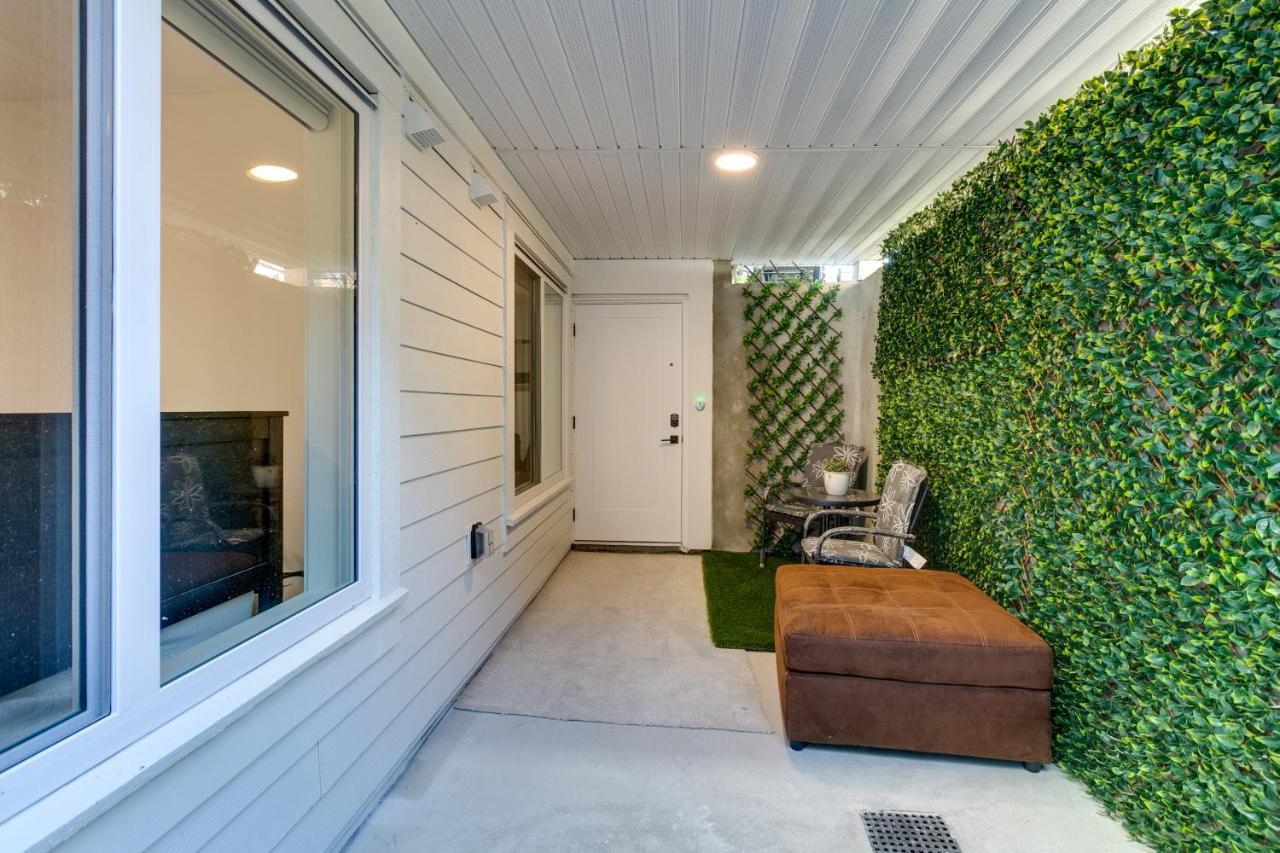 Guest Suite In South Surrey Luaran gambar